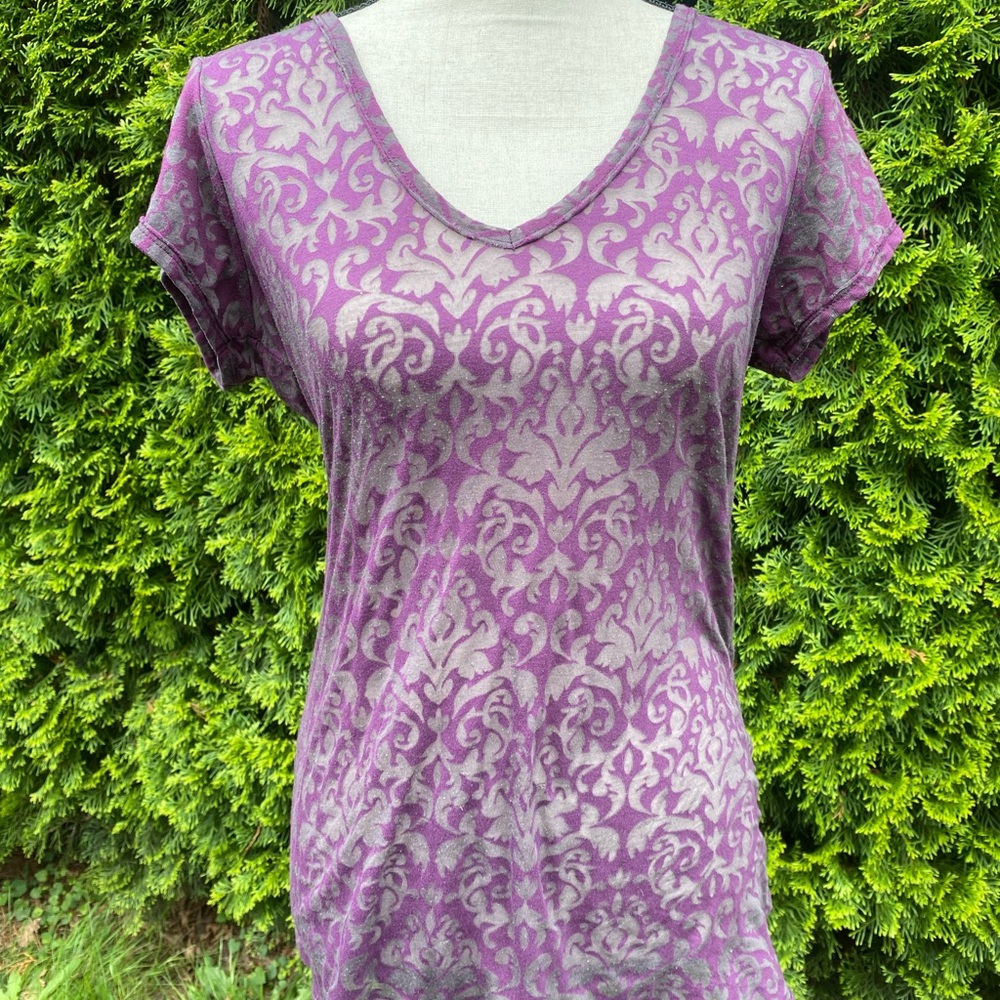 Purple detailed mesh tee